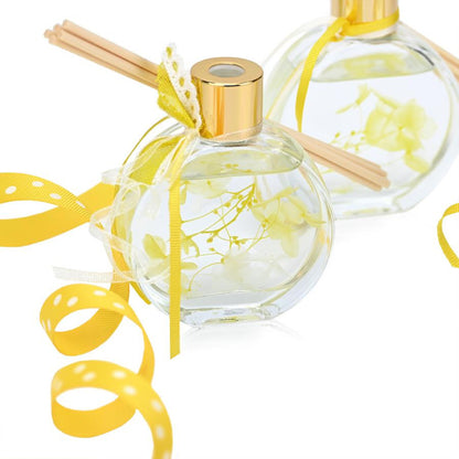 Αρωματικό χώρου με αποξηραμένα λουλούδια