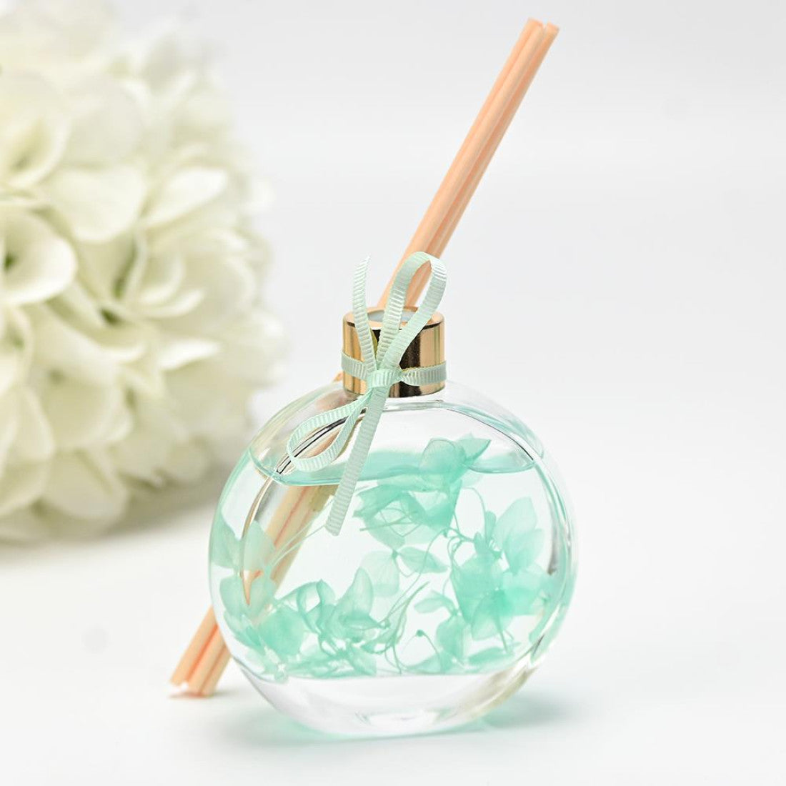 Αρωματικό χώρου με αποξηραμένα λουλούδια